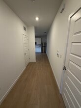 10933 Admiral Cove Way in Stockton, CA - Foto de edificio - Building Photo