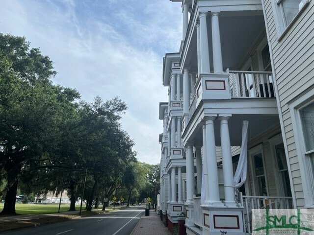 property at 816 Drayton St