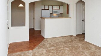 Elan Gardens Apartments