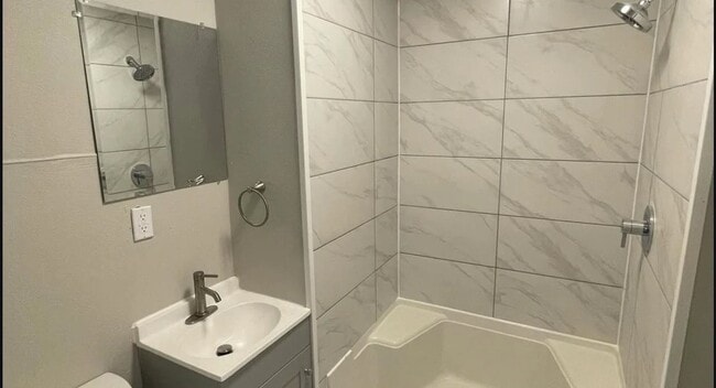 1412 E 8th St in Pueblo, CO - Building Photo - Building Photo