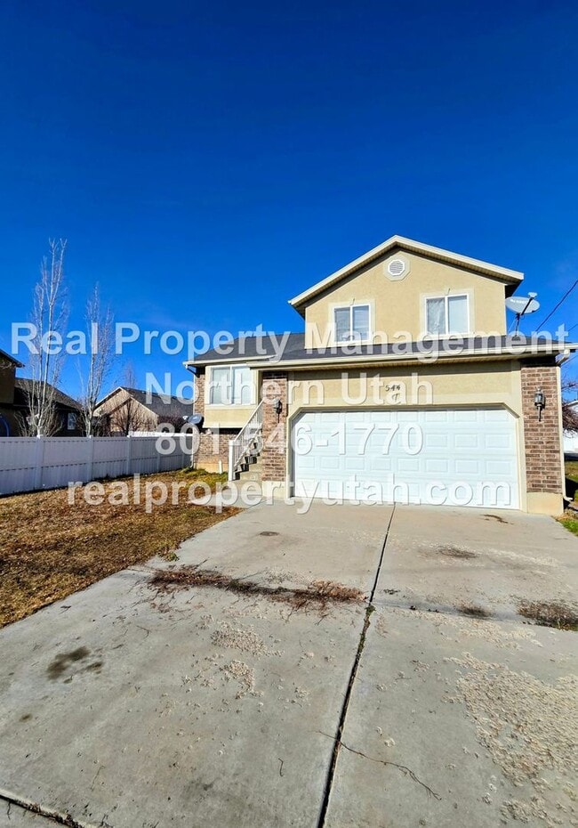 544 W 2700 S in Syracuse, UT - Building Photo - Building Photo