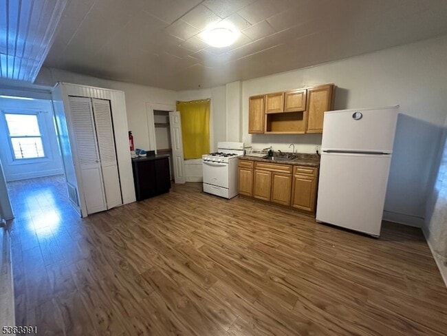 property at 256 N 4th St