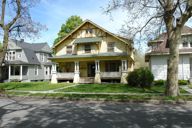 908 W Spofford Ave in Spokane, WA - Building Photo - Building Photo