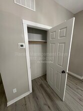 1500 W Broadway in Minneapolis, MN - Building Photo - Building Photo