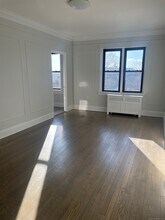 271 Greenwich Ave in Greenwich, CT - Building Photo - Building Photo