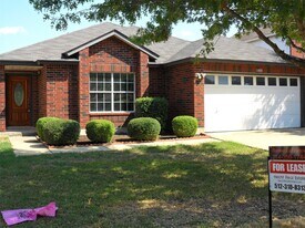 1008 Aransas Cove in Round Rock, TX - Building Photo