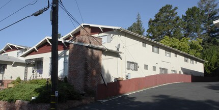 3861 Buell St in Oakland, CA - Building Photo - Building Photo