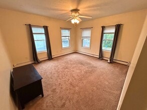 5 Austin St in Blackstone, MA - Building Photo - Building Photo