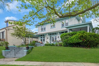704 8th Ave in Asbury Park, NJ - Building Photo - Building Photo