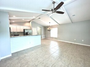 4815 Woodbrook Dr in Sarasota, FL - Building Photo - Building Photo