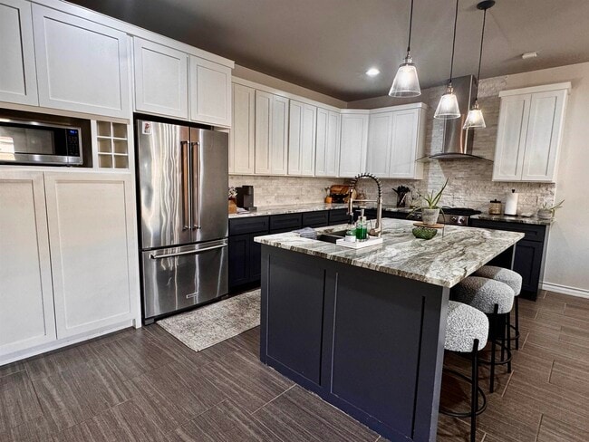 6004 Alek Dr in Laredo, TX - Building Photo - Building Photo