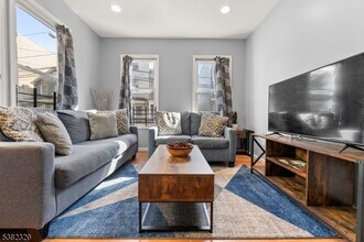 45 Blum St in Newark, NJ - Building Photo - Building Photo