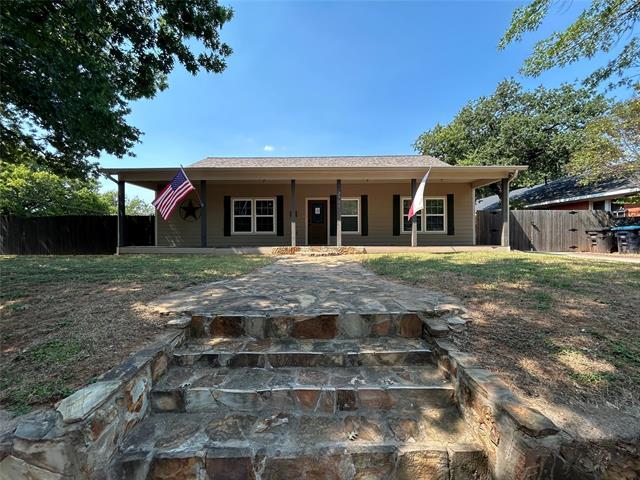 property at 2901 Galvez Ave