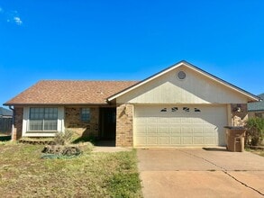 5818 Davenport Dr in San Angelo, TX - Building Photo - Building Photo