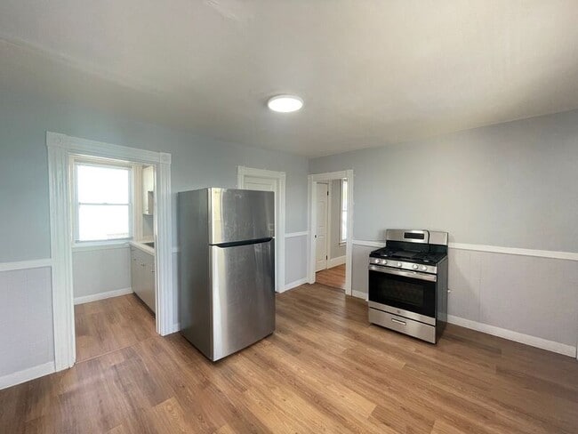 property at 231-3 Laurel St