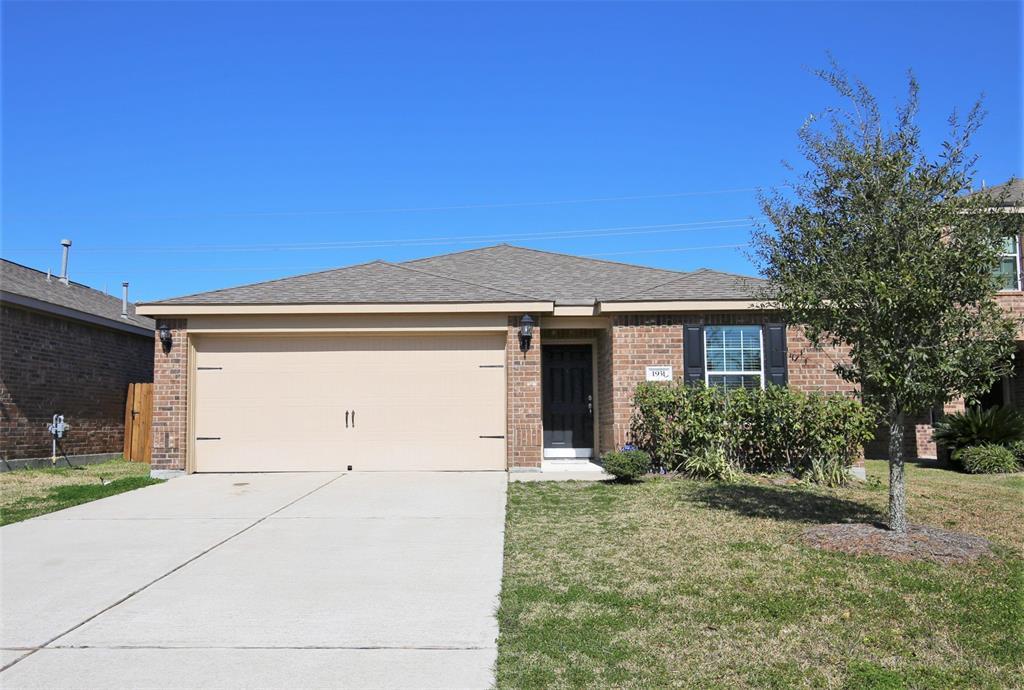 1931 Garnet Breeze Dr in Rosharon, TX - Foto de edificio