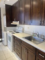 1630 Liholiho St in Honolulu, HI - Building Photo