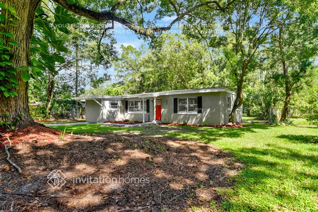 822 Rosalia Dr in Sanford, FL - Building Photo - Building Photo