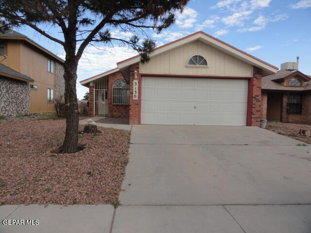 3130 Arrambide St in El Paso, TX - Building Photo