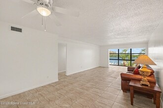 4300 N Atlantic Ave in Cocoa Beach, FL - Building Photo - Building Photo