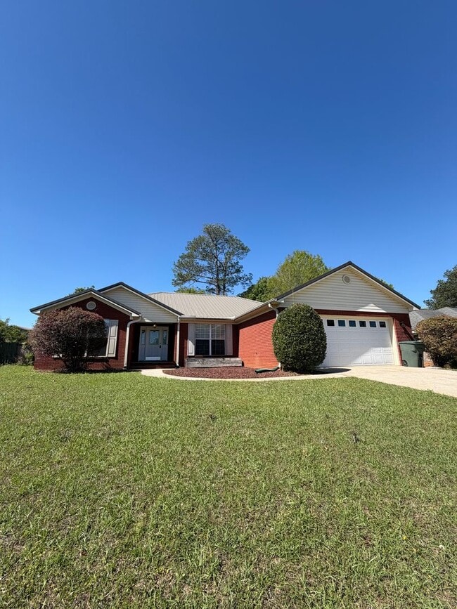 property at 114 Sioux St