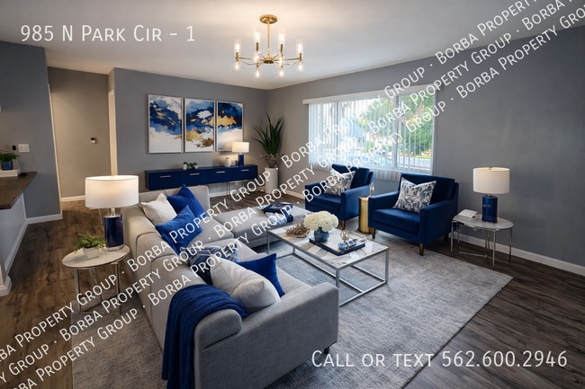 property at 985 N Pk Cir