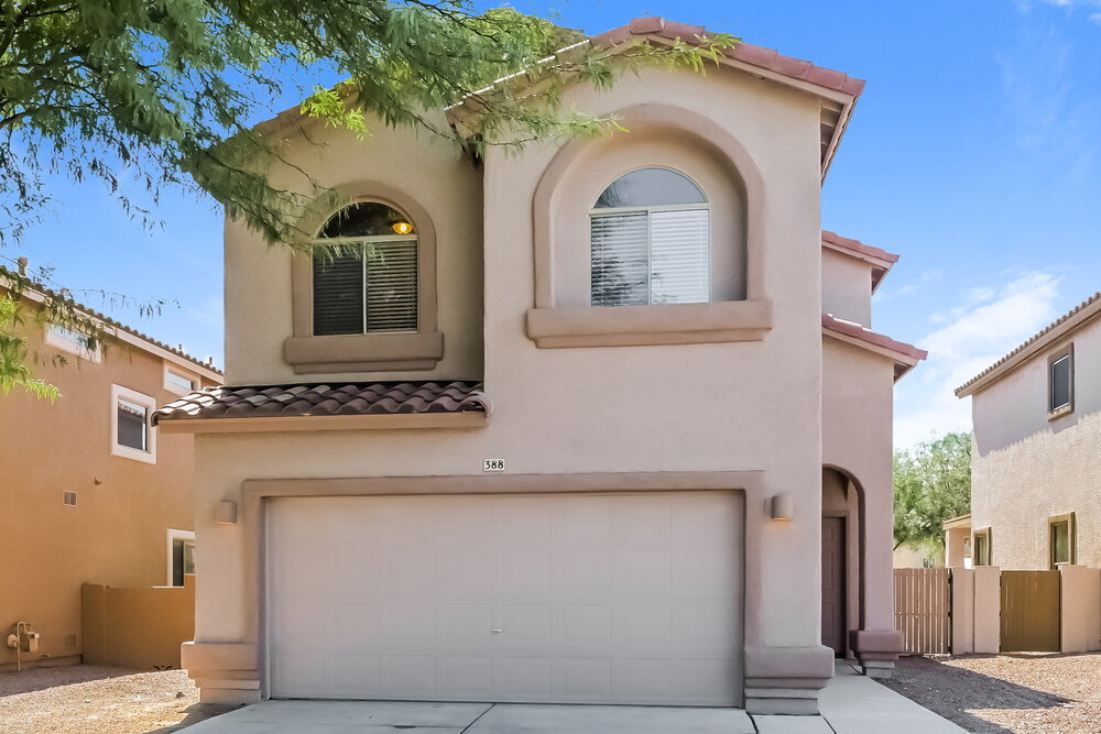 388 E Camino Limon Verde in Sahuarita, AZ - Building Photo