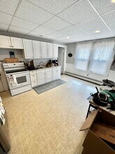 30 Spruce St, Unit 1 in Clinton, MA - Building Photo - Building Photo