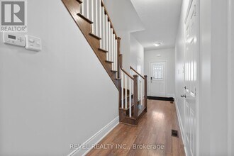 35 Sunset Way in Thorold, ON - Building Photo - Building Photo