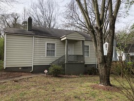 1466 St Michael Ave in East Point, GA - Building Photo