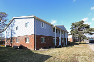 Georgetown Apartments in Granite City, IL - Building Photo - Building Photo