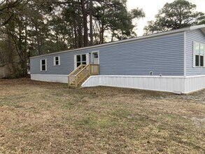 318 Norfolk Dr in Newport, NC - Foto de edificio - Building Photo