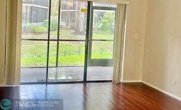 9553 NW 2nd Pl in Coral Springs, FL - Foto de edificio - Building Photo