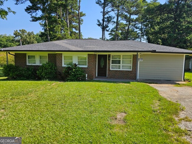 property at 2744 Chamblee Tucker Rd