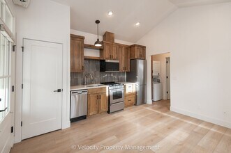 3238 NW Celilo Ln in Bend, OR - Building Photo - Building Photo