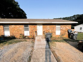 514 Brent Dr, Unit B