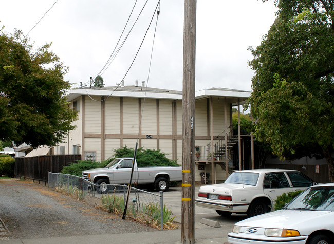 1025 3rd St in Novato, CA - Building Photo - Building Photo