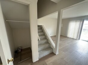 2518 Leeper Dr in Champaign, IL - Building Photo - Building Photo