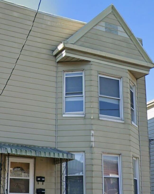 property at 26 W 20th St