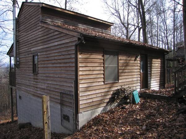 property at 438 Buckskin Rd