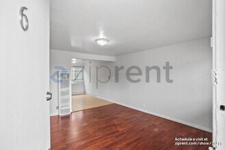 2039 8th Ave in Oakland, CA - Building Photo - Building Photo