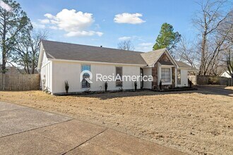 3955 Seawind Cove in Memphis, TN - Building Photo - Building Photo