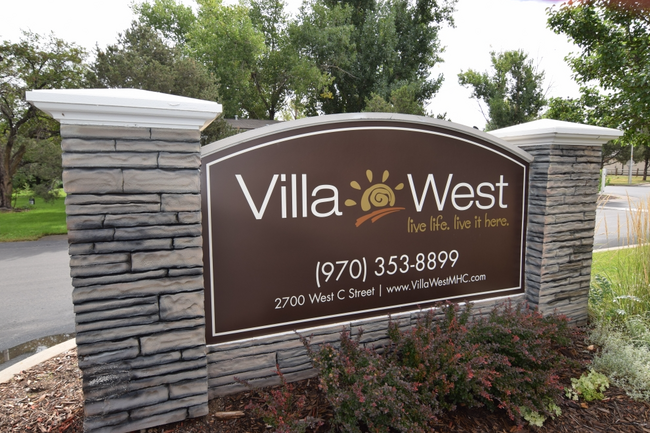 Villa West