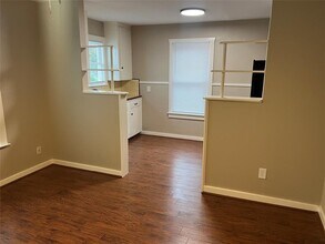 220 Stiles St in Houston, TX - Building Photo - Building Photo