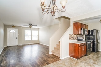 622 Greenway St in Greenwood, IN - Building Photo - Building Photo