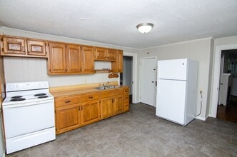 7898 Pinewood Rd in Fairview, TN - Building Photo - Building Photo