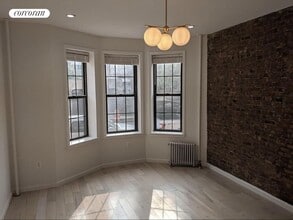 582 E 28th St in Brooklyn, NY - Building Photo - Building Photo