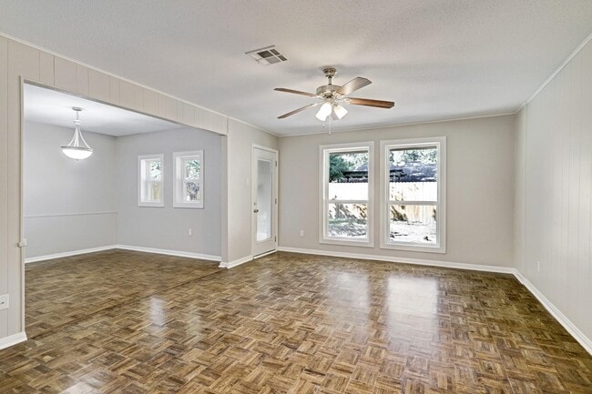 2403 Tinechester Dr in Humble, TX - Building Photo - Building Photo