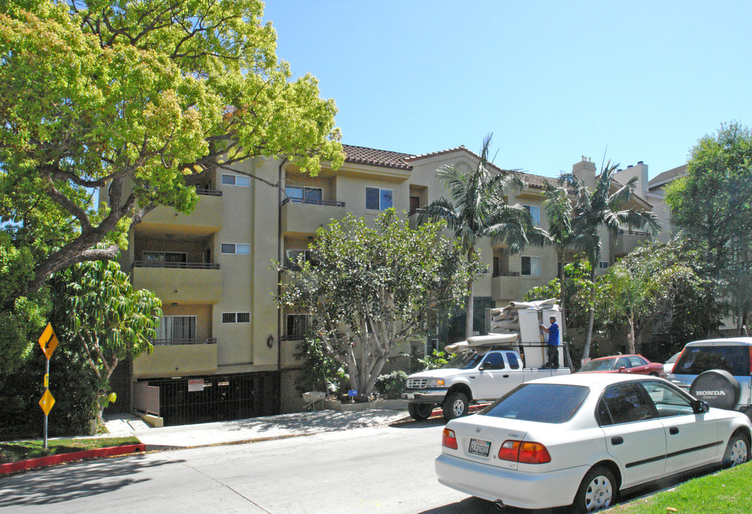 1200 S Shenandoah St in Los Angeles, CA - Building Photo