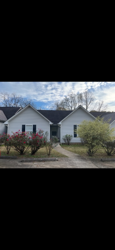 property at 35 W Sellers St